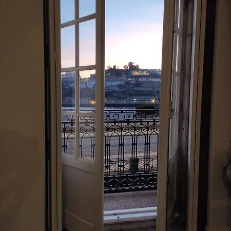 Апартаменты Tile House *