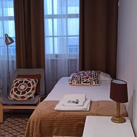 Tile House Apartment *